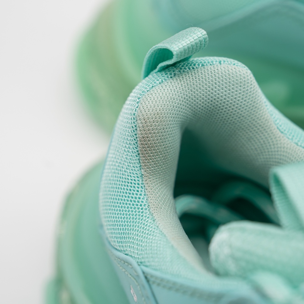 size 37 EU / 7 US Balenciaga Triple S Sneakers Mint Green - Picture 10 of 15
